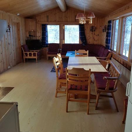 גיילו Solstua Three-Bedroom Cottage מראה חיצוני תמונה