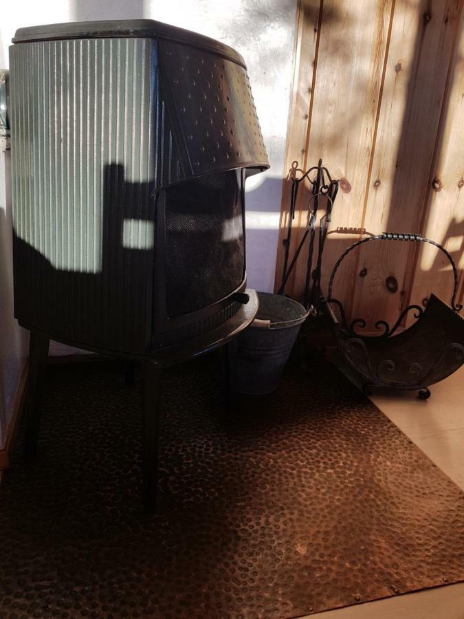 גיילו Solstua Three-Bedroom Cottage מראה חיצוני תמונה